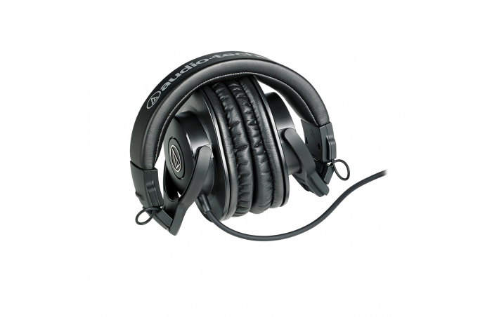 Audio-Technica ATH-M30X по цене 15 628.00 ₽