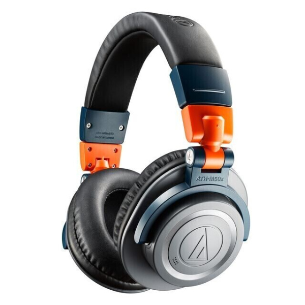 Audio-Technica ATH-M50X LAB Limited Edition по цене 28 700 ₽