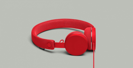 URBANEARS HUMLAN Tomato по цене 3 490 руб.