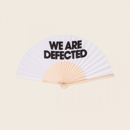 DEFECTED - WE ARE DEFECTED FAN WHITE по цене 650 руб.